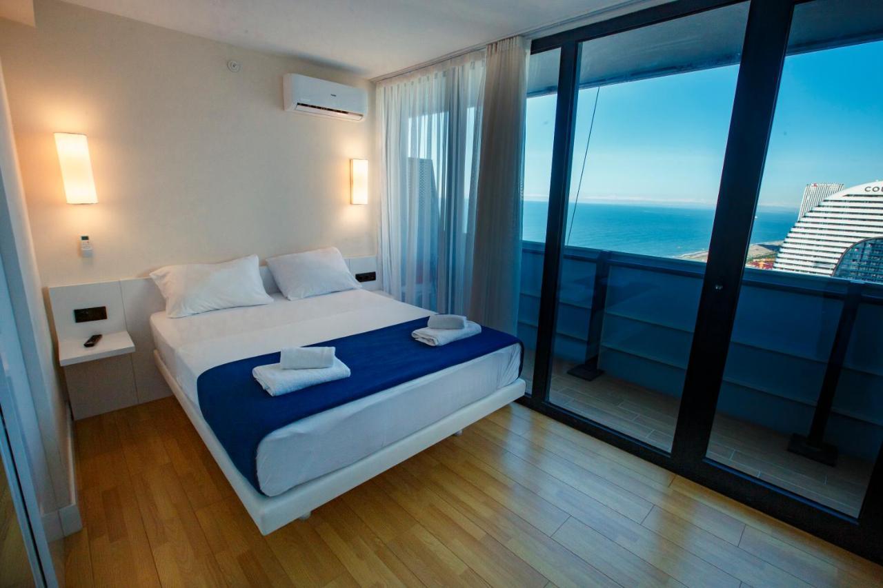 Panorama Orbi City Center Suite Sea View 巴统 外观 照片