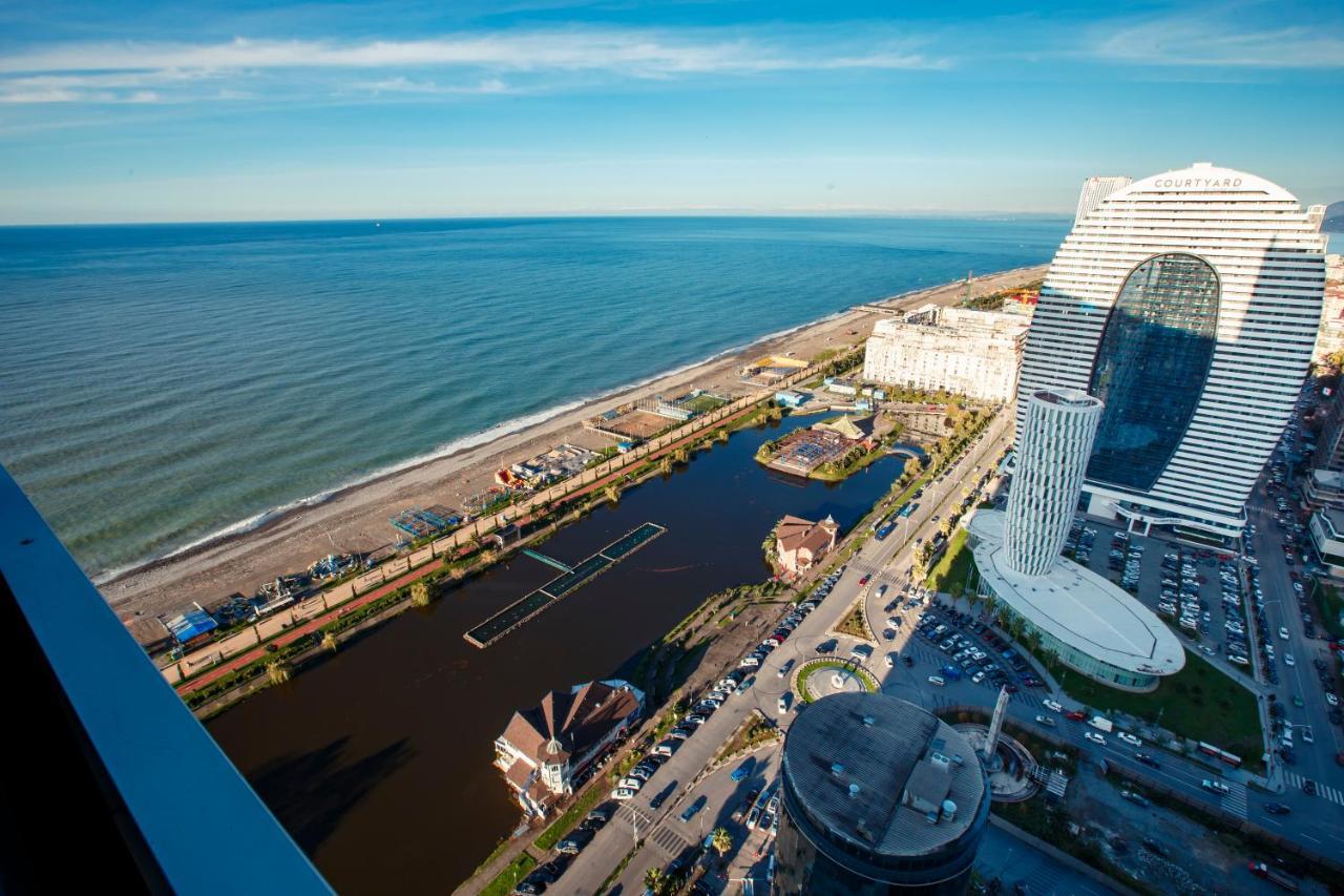 Panorama Orbi City Center Suite Sea View 巴统 外观 照片