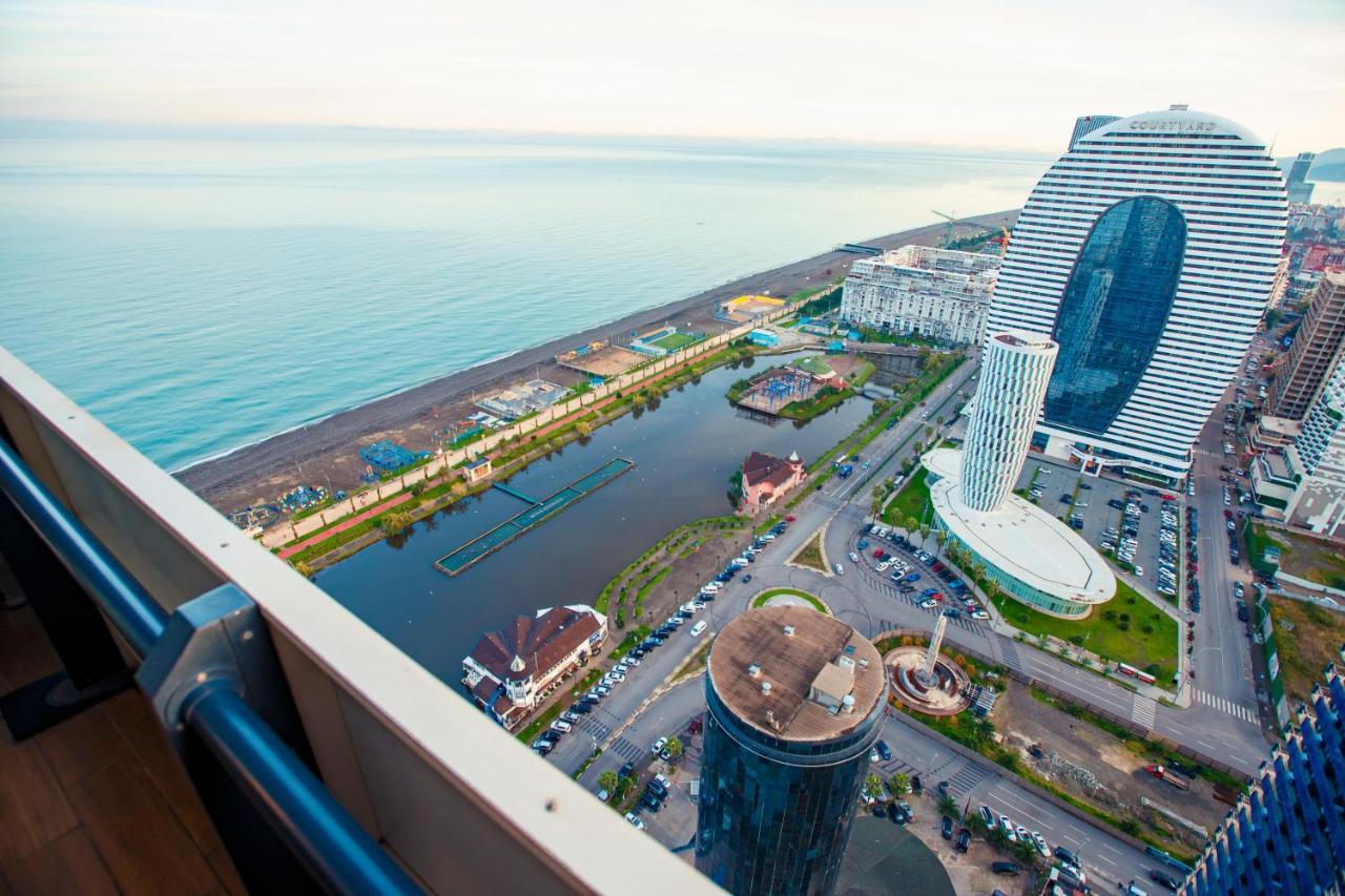 Panorama Orbi City Center Suite Sea View 巴统 外观 照片