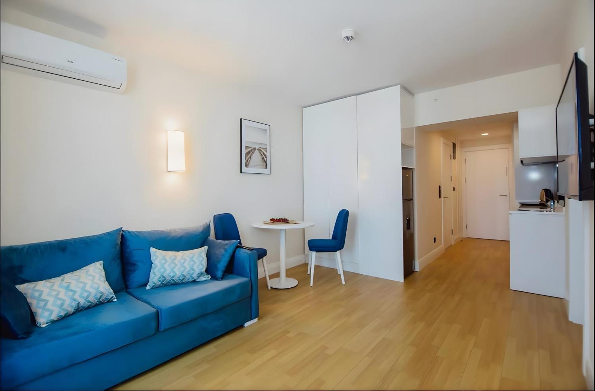 Panorama Orbi City Center Suite Sea View 巴统 外观 照片