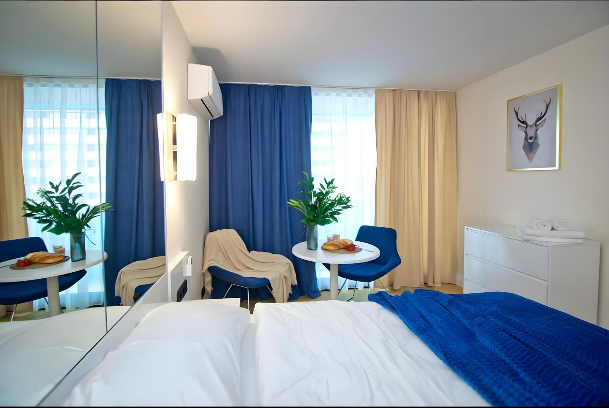 Panorama Orbi City Center Suite Sea View 巴统 外观 照片