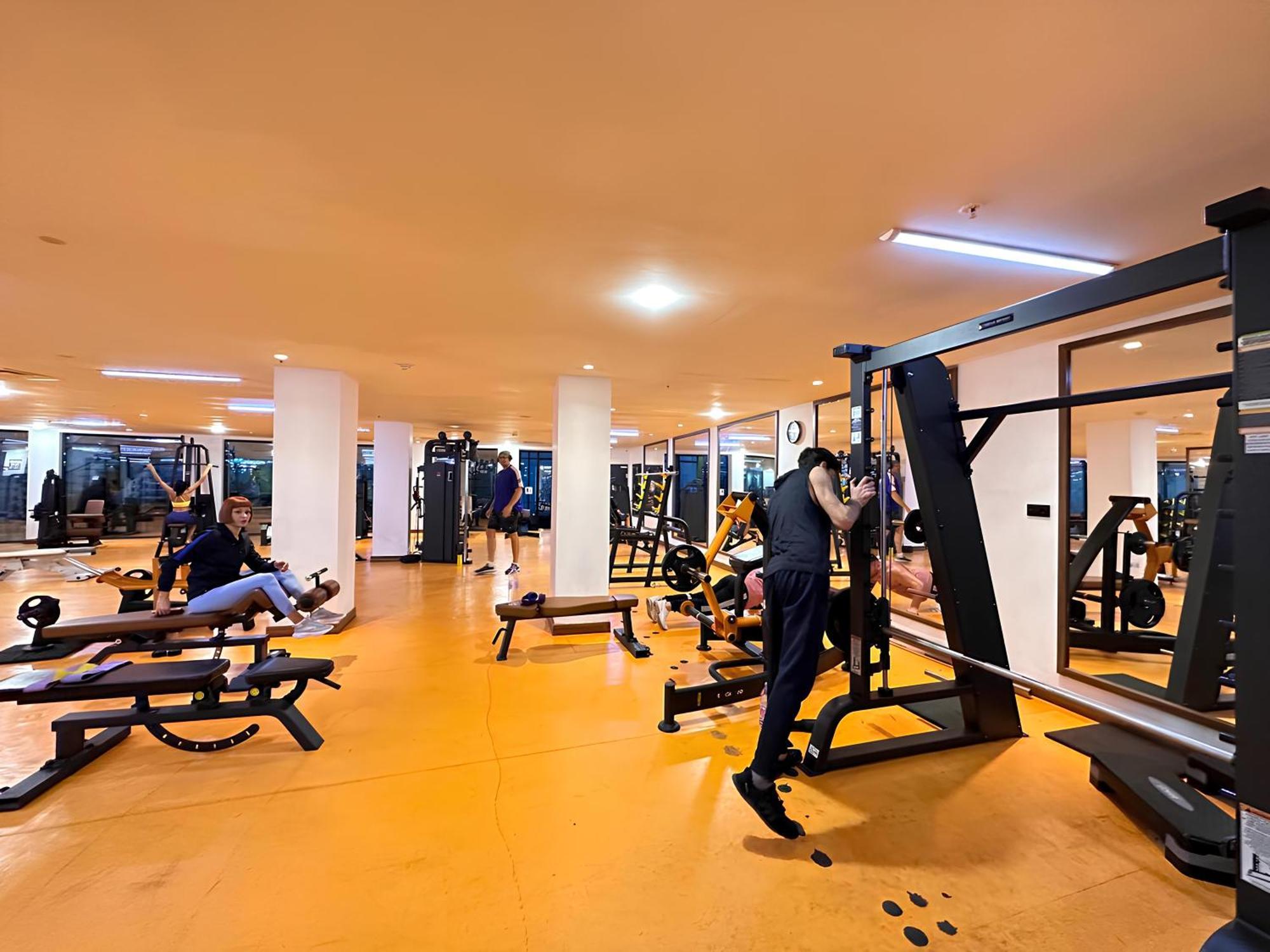 Panorama Orbi City Center Suite Sea View 巴统 外观 照片